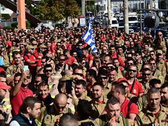 Συνάντηση Β. Κικίλια με εποχικούς συμβασιούχους πυροσβέστες στις 6 Νοεμβρίου