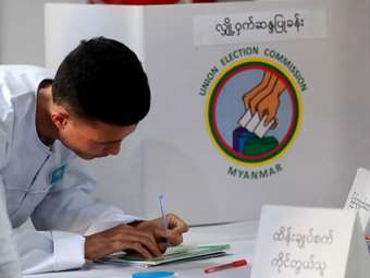 Μιανμάρ: Ξεκίνησε η τελευταία φάση των βουλευτικών εκλογών - Φαβορί το κόμμα της στραττωτικής χούντας