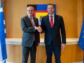 Κ. Χατζηδάκης - Επίτροπος Γεωργίας: "Δέσμευση να συνεχιστεί η συνεργασία των τελευταίων μηνών προς όφελος των Ελλήνων αγροτών"