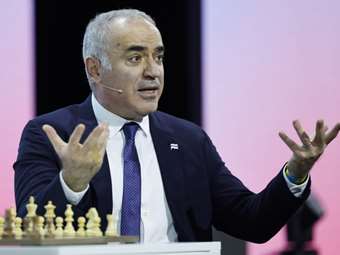 Ρωσία: Ο Γκάρι Κασπάροφ στον κατάλογο των "τρομοκρατών και εξτρεμιστών"