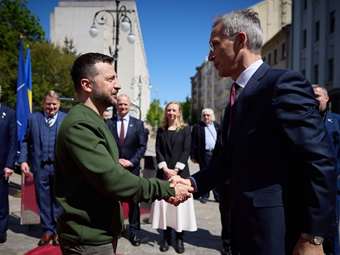 Έκκληση Ζελένσκι στις ΗΠΑ να επισπεύσουν τις παραδόσεις στρατιωτικού εξοπλσιμού