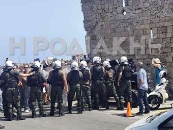 Ρόδος: Επεισόδια για την άφιξη κρουαζιερόπλοιου με Ισραηλινούς τουρίστες - 8 συλλήψεις