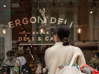 H ελληνική αλυσίδα εστίασης που επεκτείνεται σε Εμιράτα και Μ. Ανατολή