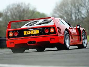 Ferrari: Αυξάνει τις τιμές έως και 10% για να αντιμετωπίσει τους δασμούς Τραμπ