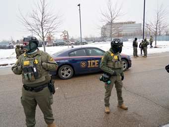 ΗΠΑ: Δικαστής απέρριψε αίτημα παύσης των επιχειρήσεων της ICE στη Μινεάπολη