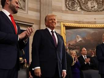 Βερολίνο: Συγχαρητήρια στον Τραμπ, εκκλήσεις για ενότητα