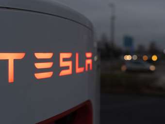 To -12% της Tesla ήταν η μεγαλύτερη ημερήσια πτώση της από το 2020