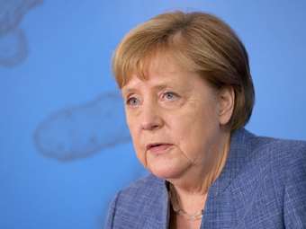 Μέρκελ: Εάν η Ουκρανία είχε ενταχθεί στο ΝΑΤΟ το 2008 θα είχε ξεσπάσει νωρίτερα ο πόλεμος