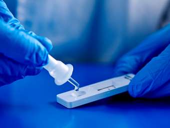 Θεσσαλονίκη: Καταδίκη εκπαιδευτικού που εν μέσω κορονοϊού προσήλθε στο σχολείο χωρίς αρνητικό self-test