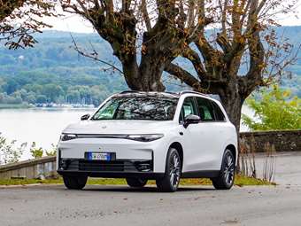 Πρεμιέρα για την τετρακίνητη έκδοση του ηλεκτρικού Leapmotor C10 με 585 ίππους