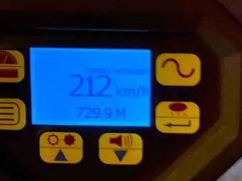 Αττική Οδός: Οδηγός με δύο παιδιά στο αυτοκίνητο πήγαινε με 212 χλμ./ωρα