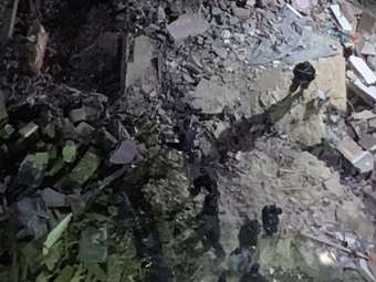 Ινδία: Κατάρρευση τετραώροφου κτιρίου στο Δελχί - Αναφορές για εγκλωβισμένους