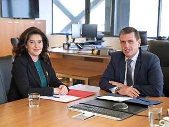 Συνάντηση Δ. Καιρίδη με την πρέσβη της Αλβανίας στην Ελλάδα