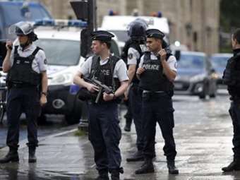 Γαλλία: Οκτώ συλλήψεις στο πλαίσιο έρευνας που συνδέεται με τη χρηματοδότηση του PKK