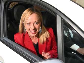 Ιταλία: Αποδοκιμασίες κατά Μελόνι σε συνέδριο συνδικάτου - "Με έχουν αποδοκιμάσει από τότε που ήμουν 16 χρόνων"