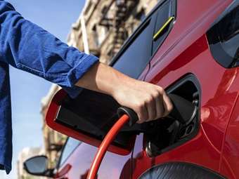 Ελλάδα: Αυτό είναι το πρώτο σε πωλήσεις ηλεκτρικό αυτοκίνητο