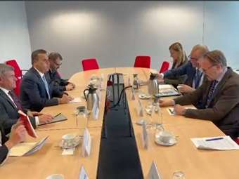 Στ. Παπασταύρου: Απεξάρτηση από τη Ρωσία και στροφή προς το αμερικανικό αέριο με κύρια πύλη εισόδου την Ελλάδα - Τι συζητήθηκε στις Βρυξέλλες