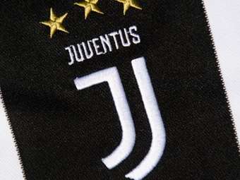 Γιουβέντους: Βουτιά 9% για τη μετοχή μετά την αφαίρεση 15 βαθμών για το σκάνδαλο "Plusvalenza"