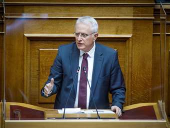 Ραγκούσης για ένταξη σε ευρωσοσιαλιστές: Δηλαδή αν δεν είχε φύγει η Ομπρέλα και οι 6+6 τι διαφορετικό θα είχε γίνει;