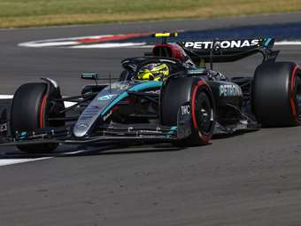 F1 GP Μ. Βρετανίας: Νίκη ρεκόρ για Hamilton και πανηγυρισμοί μικρού παιδιού