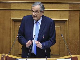 Ευχές στο γραφείο του θα δέχεται αύριο ο Α. Σαμαράς