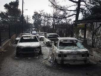 Δίκη για Μάτι: Δεν μίλησα για πολιτική δίωξη, δεν κρύφτηκα πίσω από ασυλία είπε στην απολογία της η Ρ. Δούρου