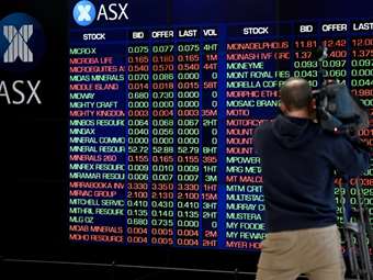 Νέες απώλειες 4% για τον Nikkei εν μέσω αβεβαιότητας λόγω δασμών