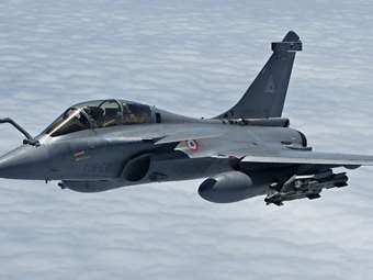 Γαλλία: Η Ρωσία απείλησε να καταρρίψει γαλλικό αεροπλάνο που περιπολούσε στη Μαύρη Θάλασσα