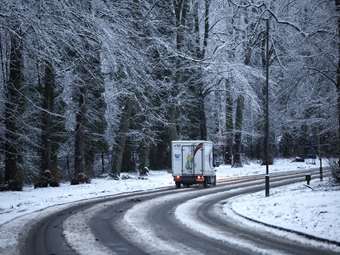 Χιόνια σε πολλές πόλεις της Β. Ελλάδας - Πιθανό να "ασπρίσει" η Θεσσαλονίκη