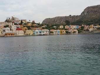 Σύναψη σύμβασης τρίτου δρομολογίου στη γραμμή "Ρόδος - Καστελόριζο"