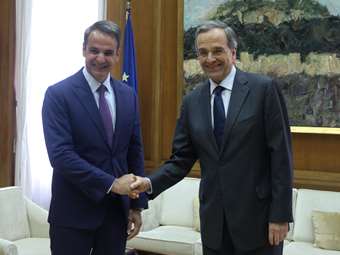 Η στρατηγική Μητσοτάκη απέναντι στην αμφισβήτηση Σαμαρά