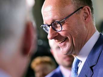 Γερμανία: "Βροχή δισεκατομμυρίων" για άμυνα και υποδομές