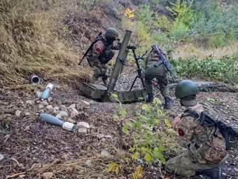 Ρωσική επίθεση με μηχανοκίνητα οχήματα στο Ποκρόφσκ