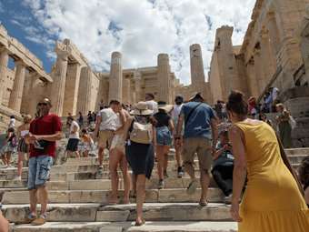 Νέα τριετή ΣΣΕ υπέγραψαν HATTA και ξεναγοί