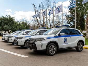 Πέντε νέα υβριδικά αυτοκίνητα για την ελληνική αστυνομία-Ποιος εφοπλιστής έκανε δωρέα