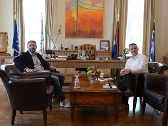 Δημοσκόπηση Interview για ΠΑΣΟΚ: Ο Δούκας προηγείται του Ανδρουλάκη - Ποιος κερδίζει στον β' γύρο