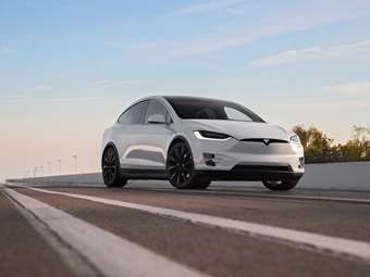 Η Tesla κάνει κανονική ανάκληση και αυτό είναι σπάνιο-ποιο μοντέλο επηρεάζεται