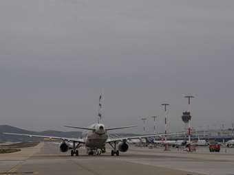 Aναγκαστική προσγείωση αεροσκάφους με 233 επιβάτες στο Ελ. Βενιζέλος