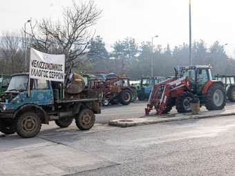 Κλιμάκωση κινητοποιήσεων αποφάσισαν οι αγρότες - Κλείνουν και τις παρακαμπτήριες την Παρασκευή, ανοίγουν τα διόδια το ΣΚ - Τι θα γίνει τα Χριστούγεννα