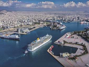 Reuters: Οι Αμερικάνοι στοχεύουν τις επιχειρήσεις της Cosco στον ΟΛΠ