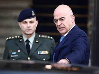 Τηλεφωνική επικοινωνία Ν.Δένδια με το νέο Κύπριο ομόλογο του Β.Πάλμα