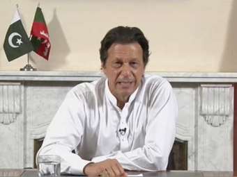 Πακιστάν: Ο πρώην πρωθυπουργός Ιμράν Χαν όρισε ως υποψήφιο πρωθυπουργό τον Όμαρ Αγιούμπ