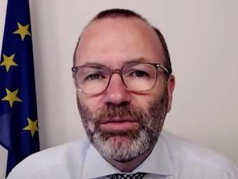 Η ΕΕ "ξηλώνει" την απαγόρευση βενζινοκίνητων και πετρελαιοκίνητων αυτοκινήτων από το 2035