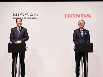Η Honda προσπαθεί να εξαγοράσει Nissan και Mitsubishi, σύμφωνα με πρώην CEO