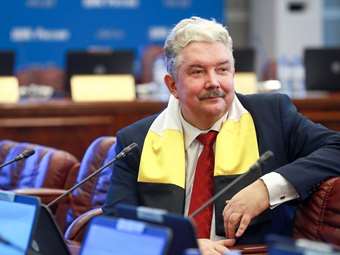 Ρωσία - προεδρικές: Ο εθνικιστής Μπαμπούριν, αφού κατέθεσε υποψηφιότητα, την αποσύρει και στηρίζει... Πούτιν