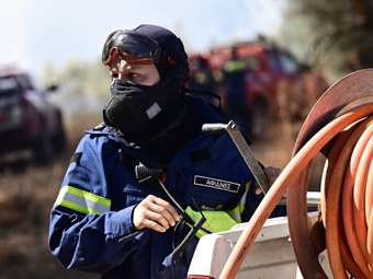 Ηράκλειο: Επιχείρηση της Πυροσβεστικής για πυρκαγιά στους Κουνάβους