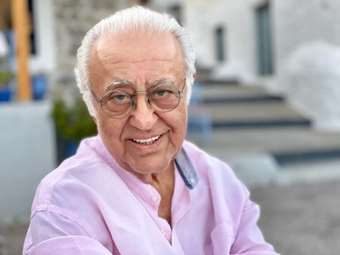 Πέθανε ο σκηνοθέτης Τάσος Μπιρσίμ