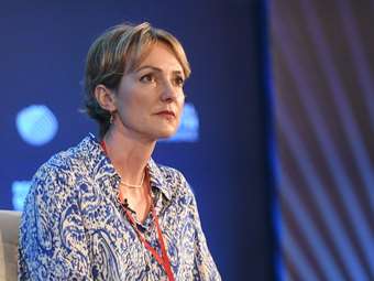 Αλ. Σδούκου: "Στόχος μας, ο πολίτης να έχει πρόσβαση σε άφθονη, φθηνή, πράσινη ενέργεια"