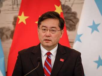 Κίνα: Δεν πουλάμε θανατηφόρα όπλα στη Ρωσία