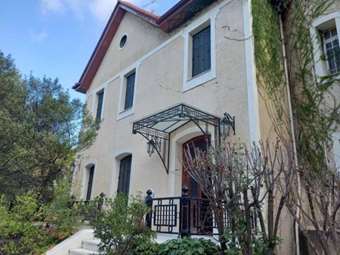 Στα... αζήτητα η βίλα του Α. Βγενόπουλου στην Εκάλη